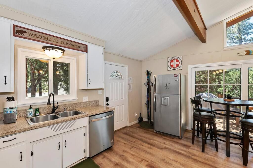 Villa Chalet Monterey W/Hot Tub - Big Decks/Bbq Big Bear Lake Exterior foto