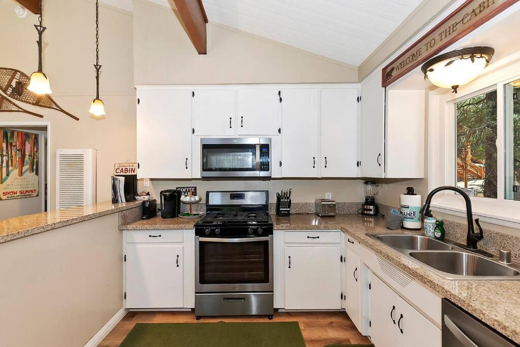 Villa Chalet Monterey W/Hot Tub - Big Decks/Bbq Big Bear Lake Exterior foto